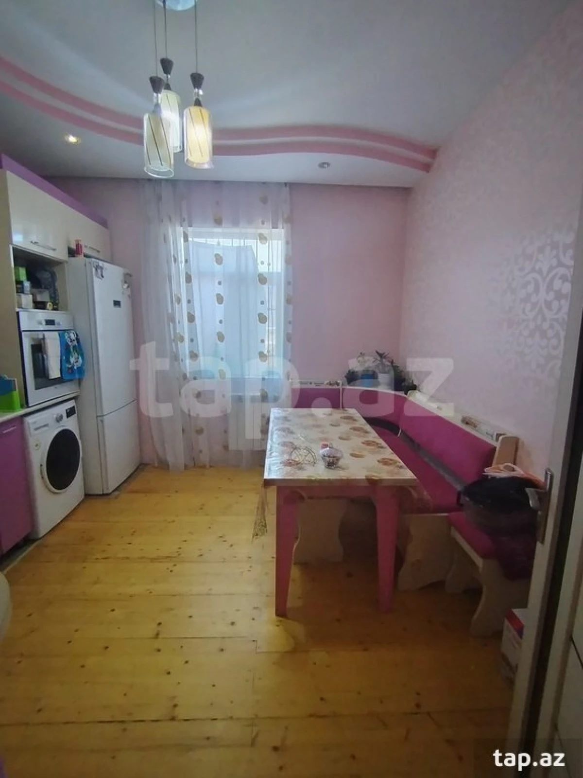 Satılır 4 otaqlı həyət evi