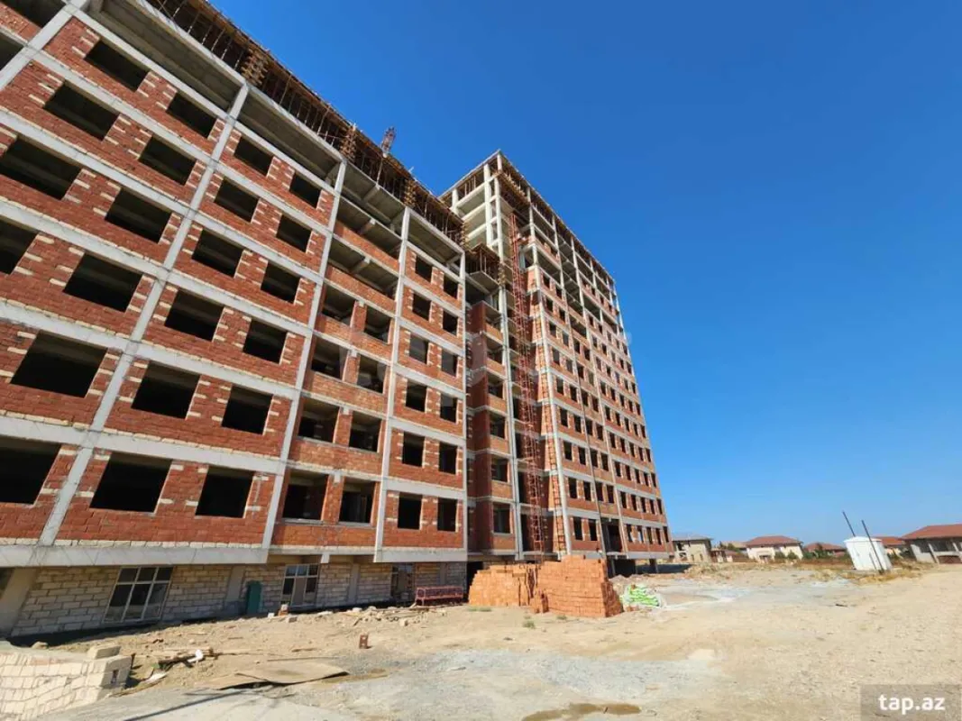Satılır 2 otaqlı yeni tikili 80.5 m²