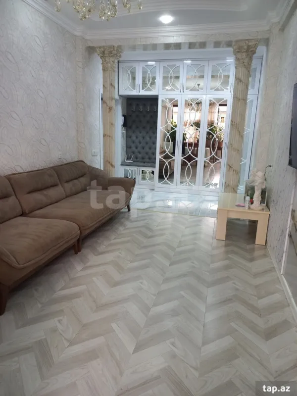 Satılır 3 otaqlı yeni tikili 90 m²