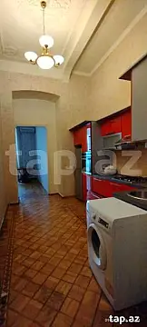 Kirayə verilir 2 otaqlı mənzil 70 m²