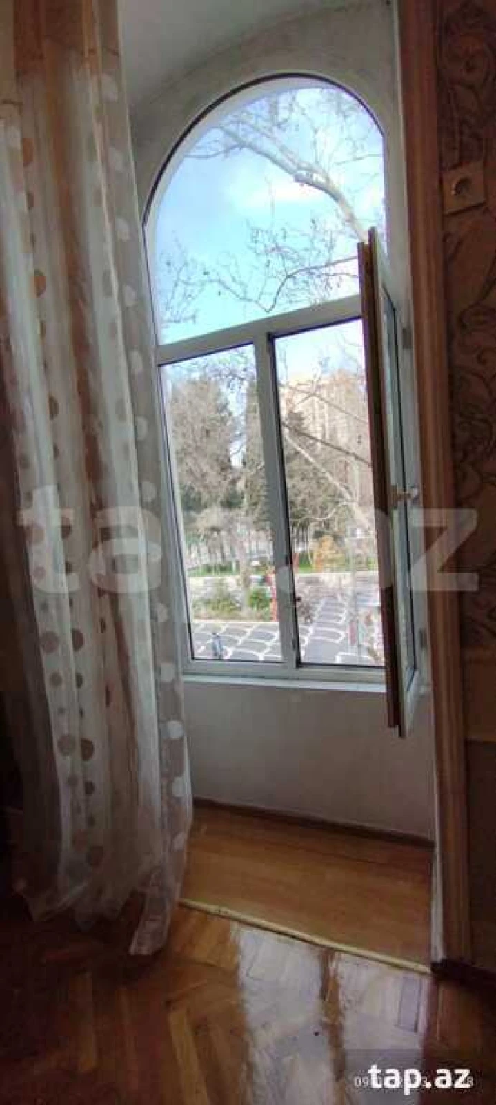 Kirayə verilir 2 otaqlı mənzil 70 m²