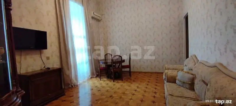 Kirayə verilir 2 otaqlı mənzil 70 m²