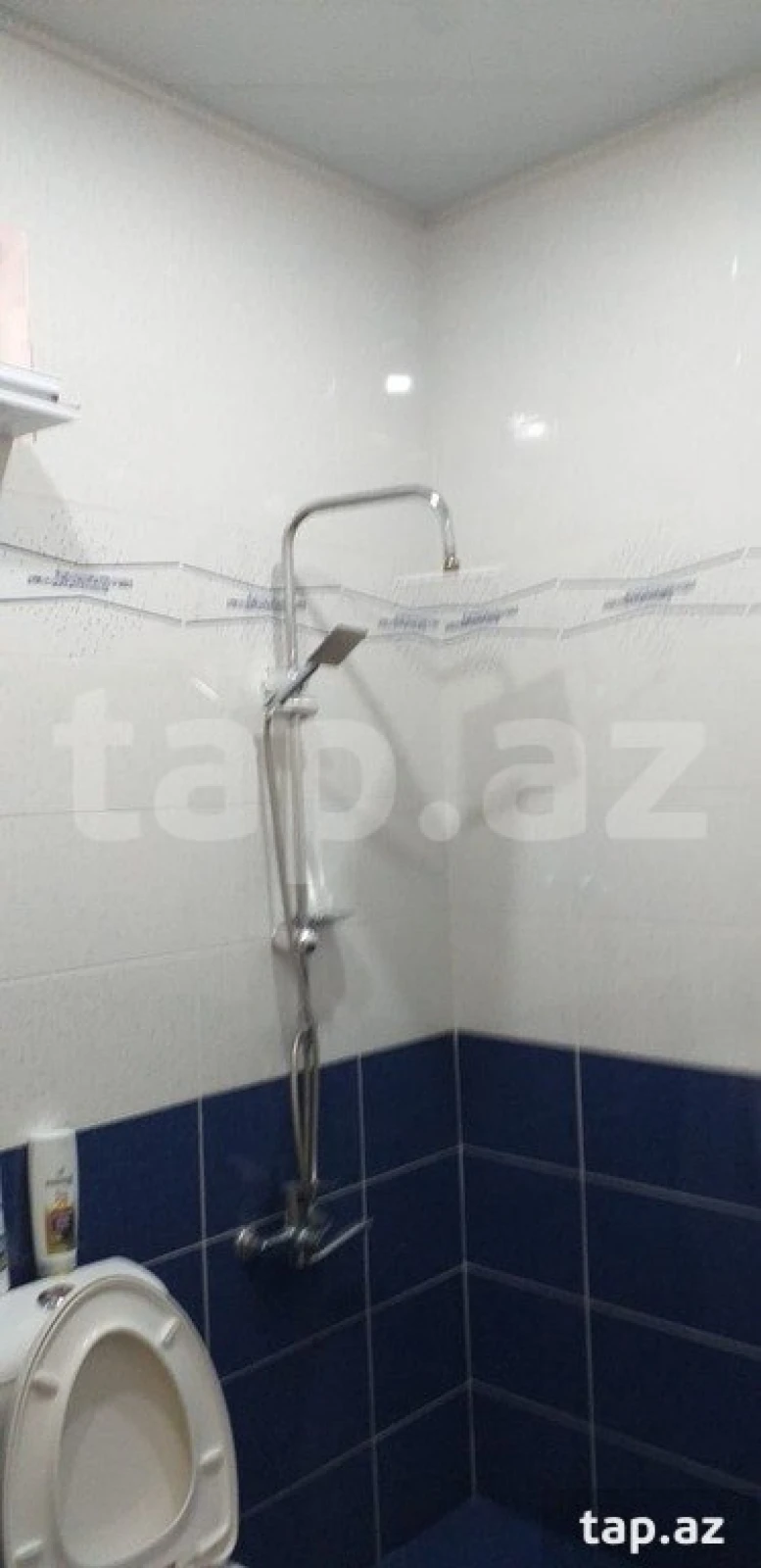 Satılır 6 otaqlı həyət evi 240 m²