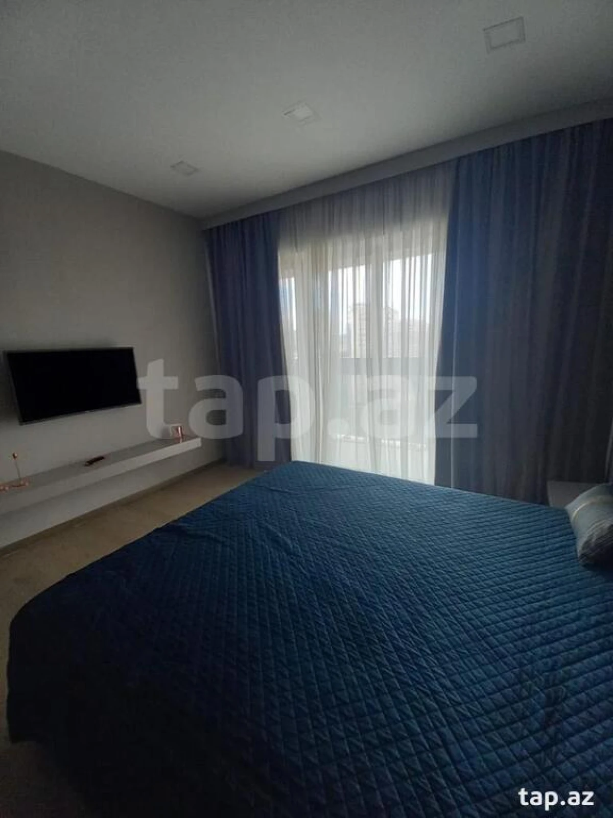 Satılır 3 otaqlı yeni tikili 125 m²