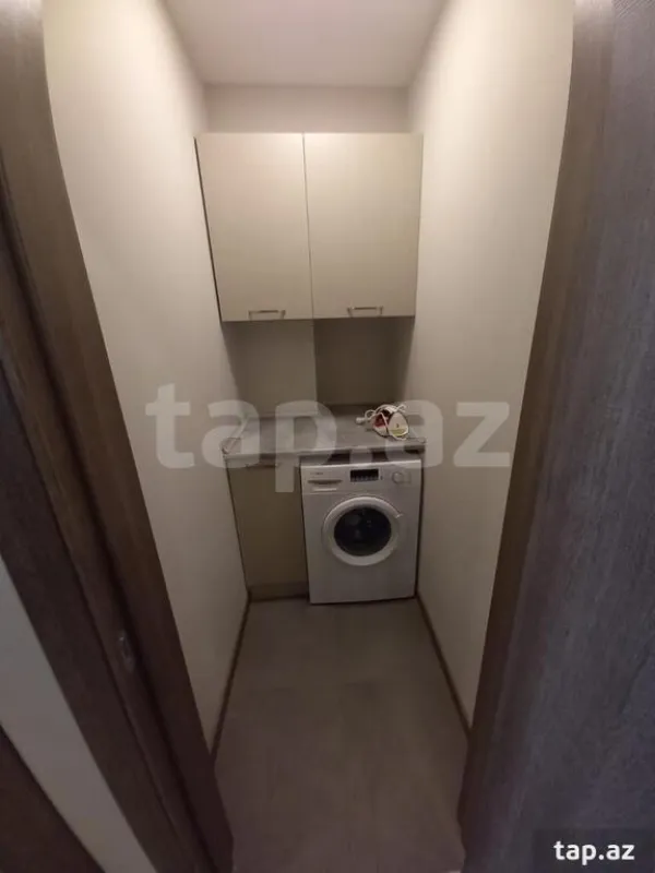 Satılır 3 otaqlı yeni tikili 125 m²