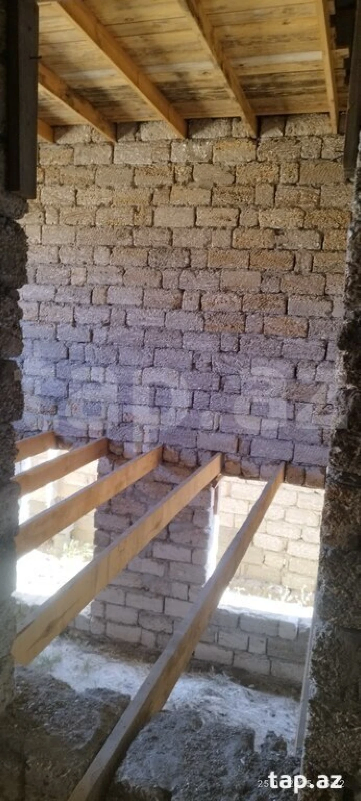 Satılır 4 otaqlı həyət evi