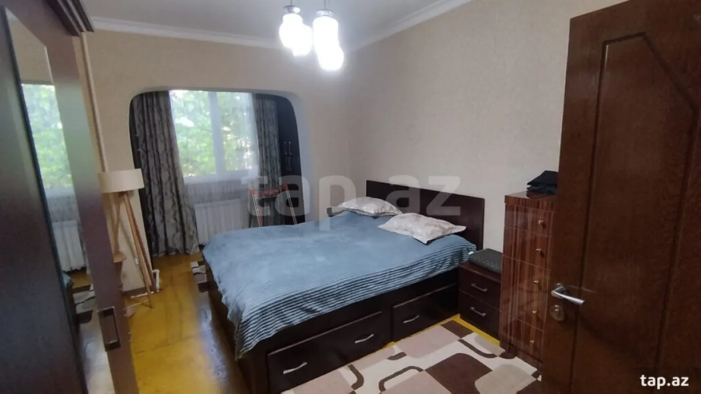 Satılır 3 otaqlı mənzil 80 m²
