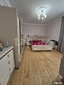 Satılır 9 otaqlı həyət evi