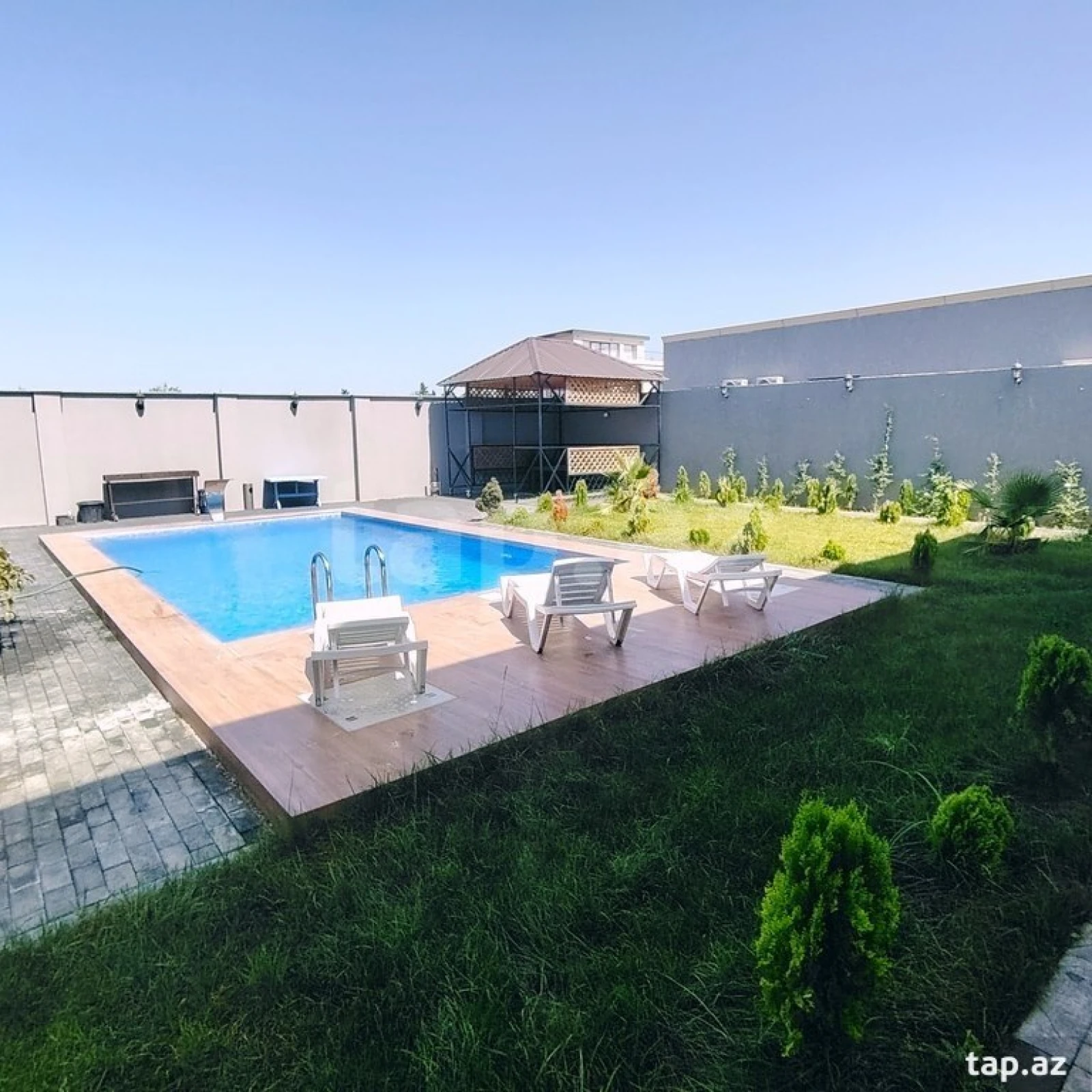 Kirayə verilir 6 otaqlı həyət evi