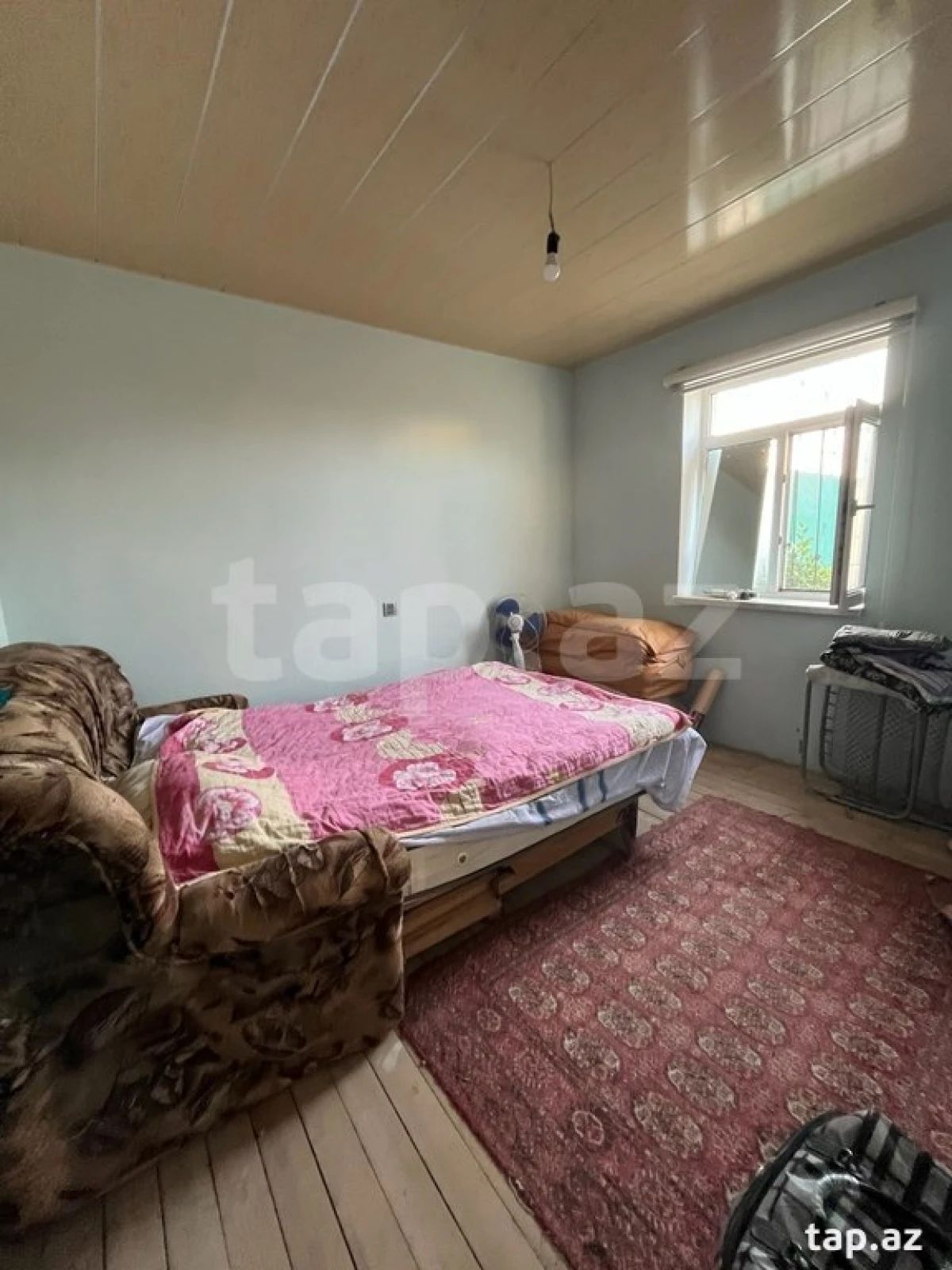 Satılır 3 otaqlı həyət evi