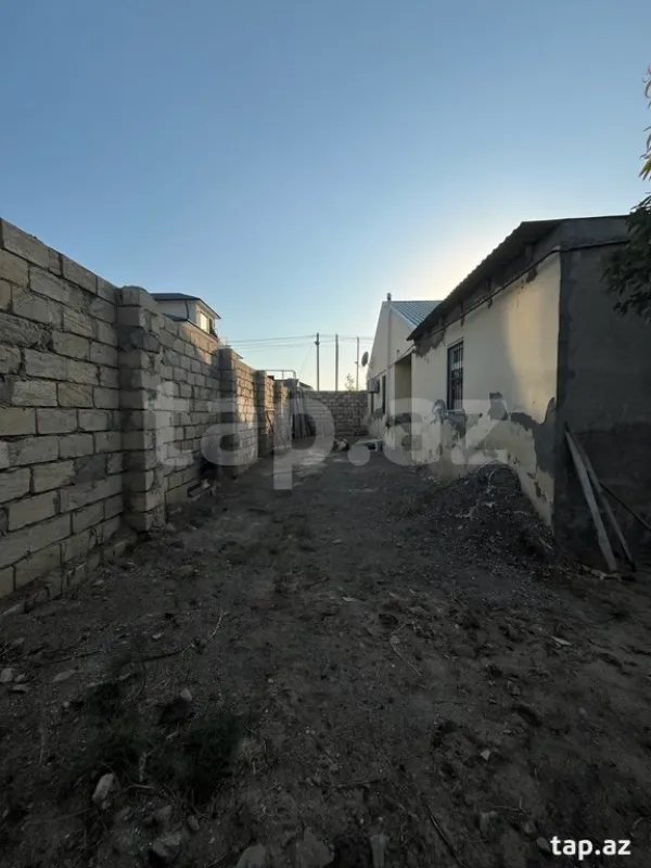 Satılır 3 otaqlı həyət evi