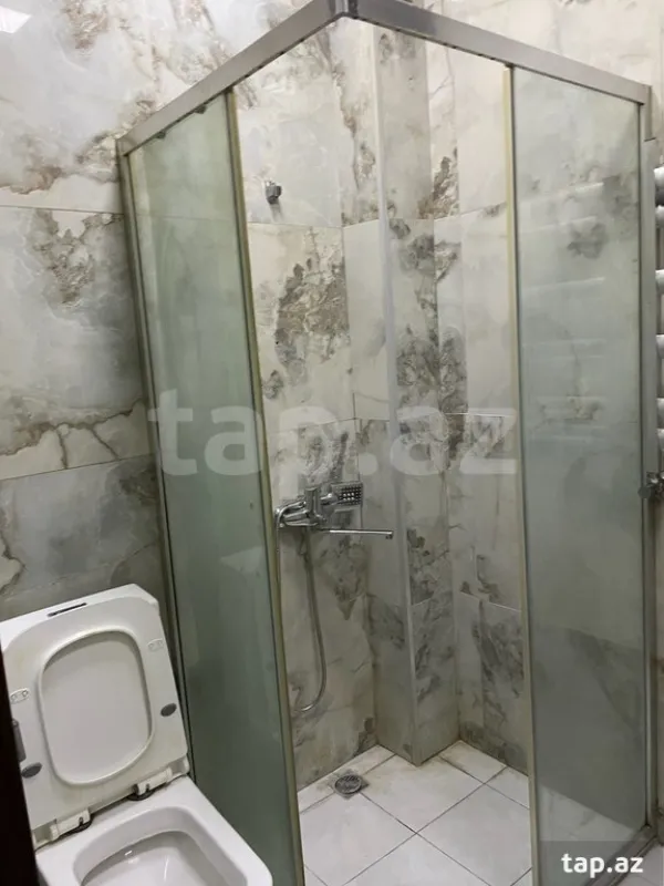 Kirayə verilir 2 otaqlı yeni tikili 75 m²