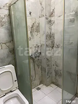 Kirayə verilir 2 otaqlı yeni tikili 75 m²