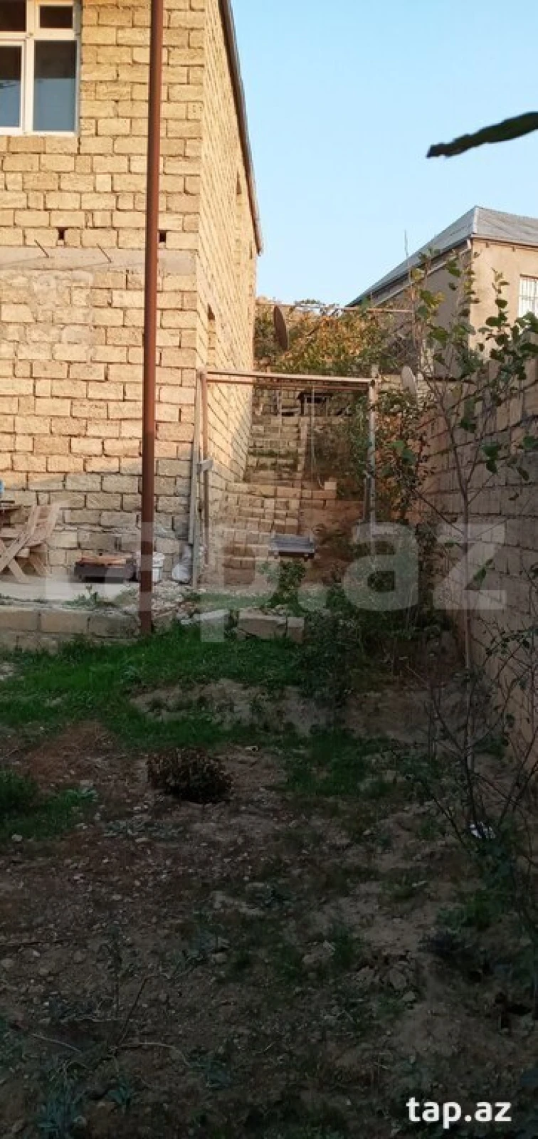 Satılır 5 otaqlı həyət evi