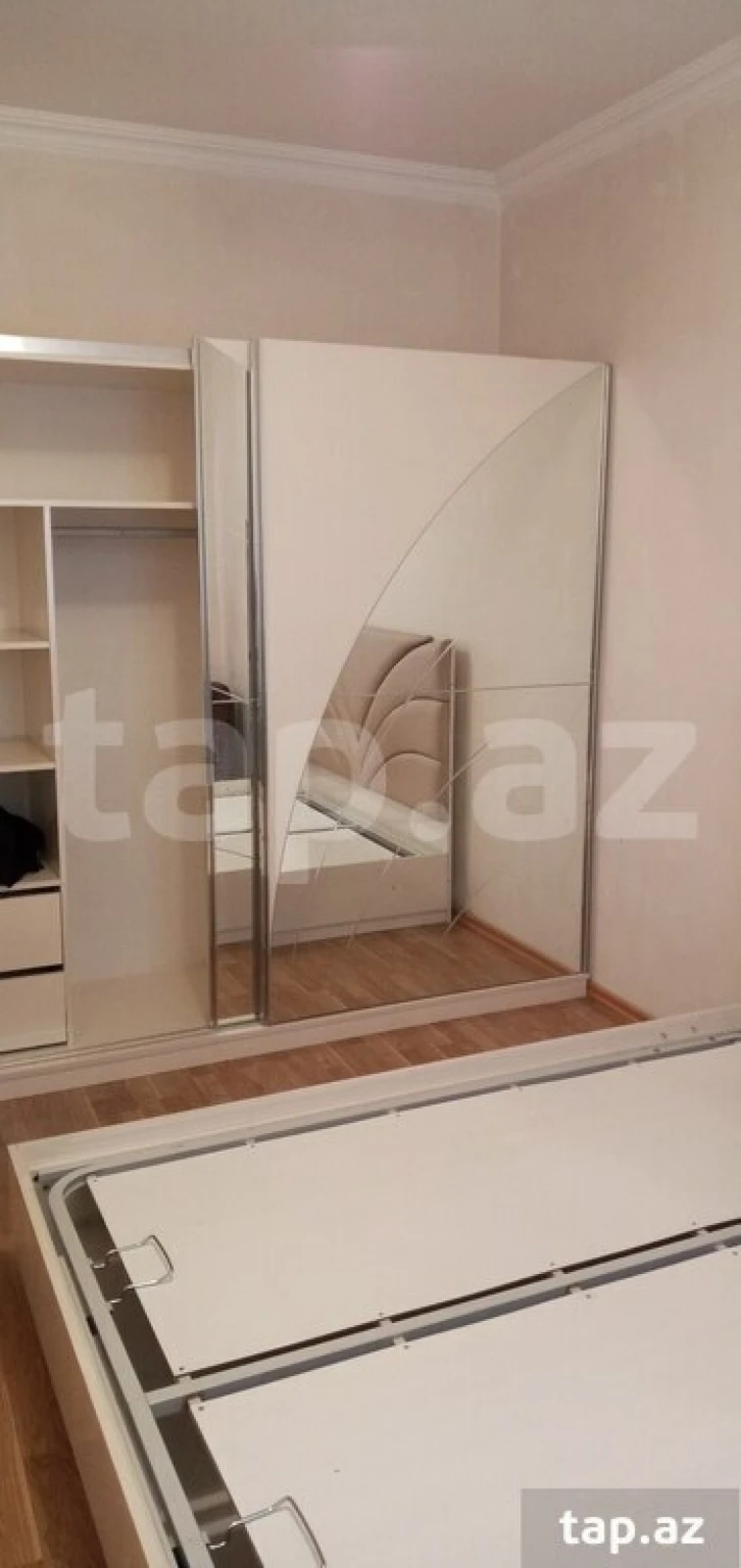 Satılır 5 otaqlı həyət evi