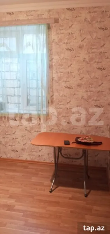 Satılır 5 otaqlı həyət evi