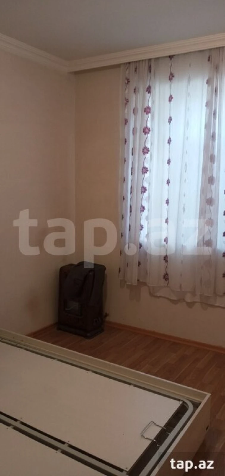 Satılır 5 otaqlı həyət evi