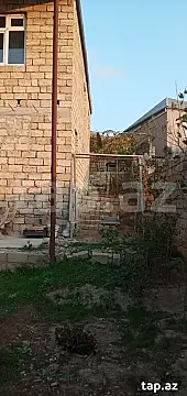 Satılır 5 otaqlı həyət evi