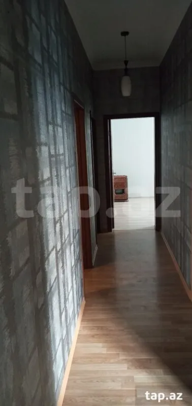 Satılır 5 otaqlı həyət evi