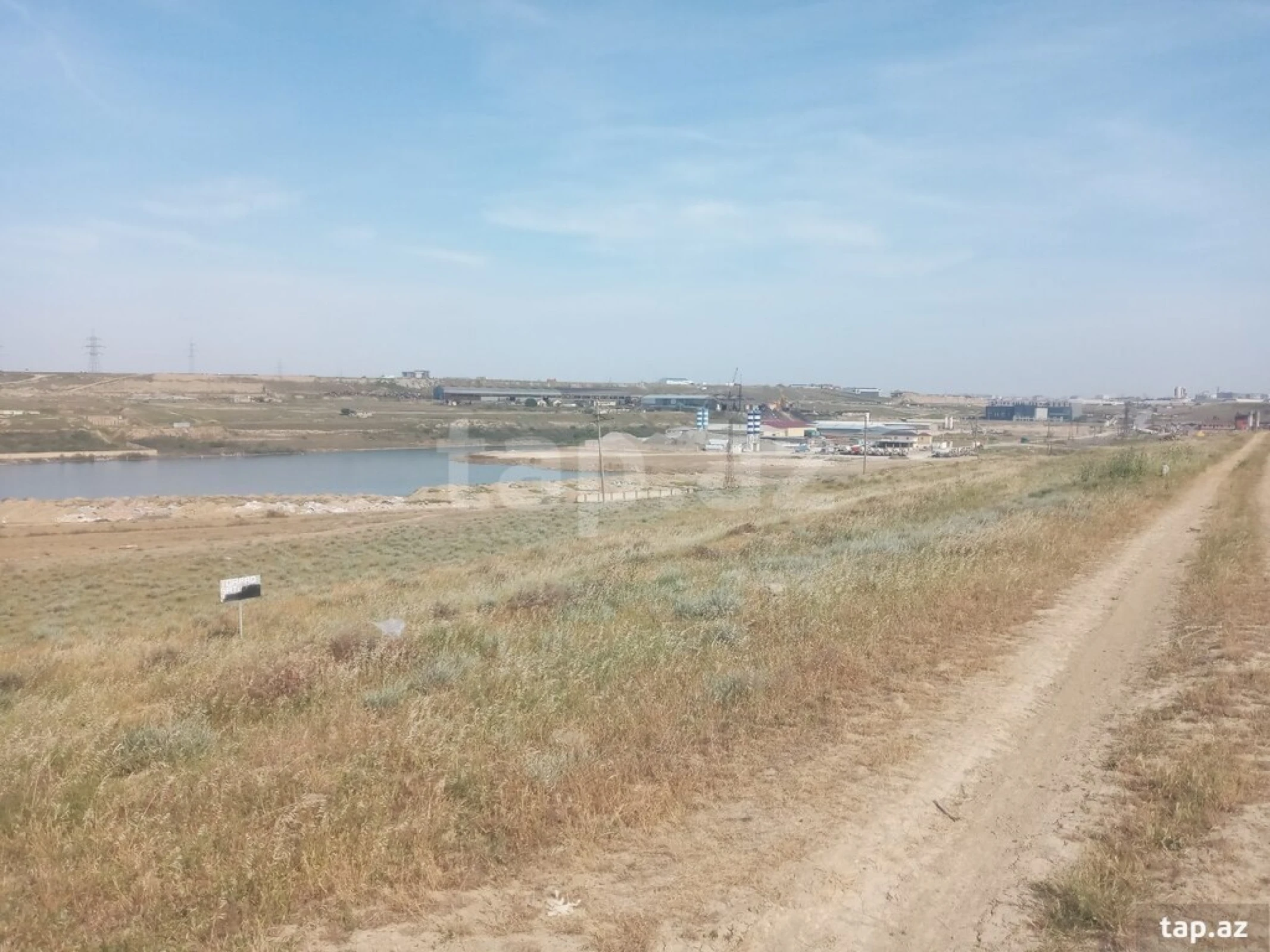 Satılır torpaq sahəsi