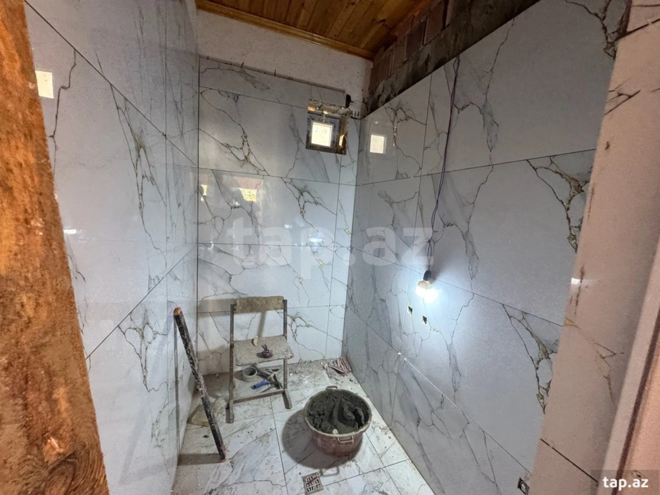 Satılır 4 otaqlı həyət evi