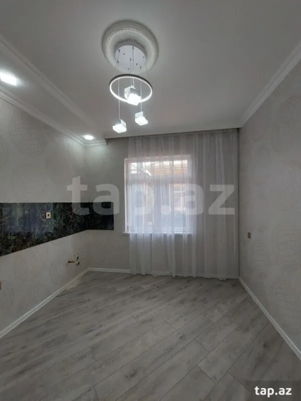 Satılır 3 otaqlı həyət evi