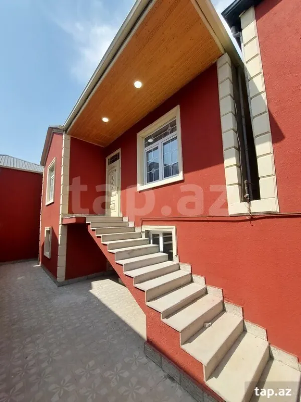 Satılır 3 otaqlı həyət evi