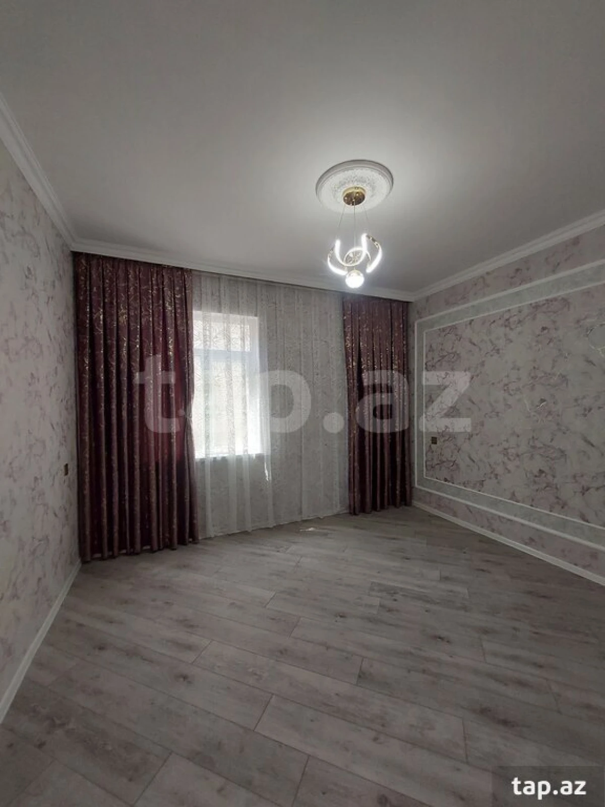 Satılır 3 otaqlı həyət evi