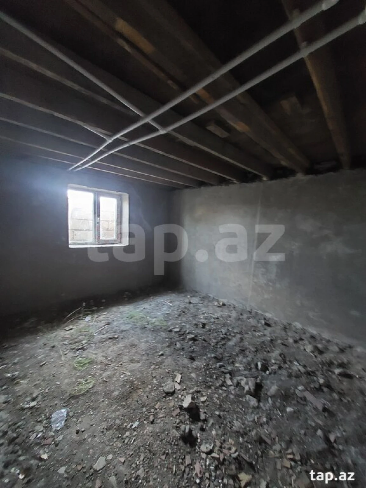 Satılır 3 otaqlı həyət evi