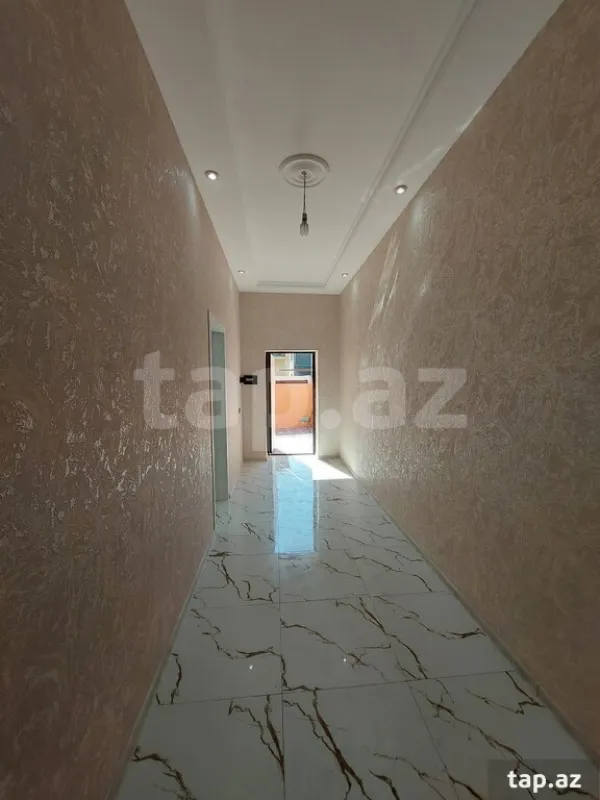 Satılır 4 otaqlı həyət evi