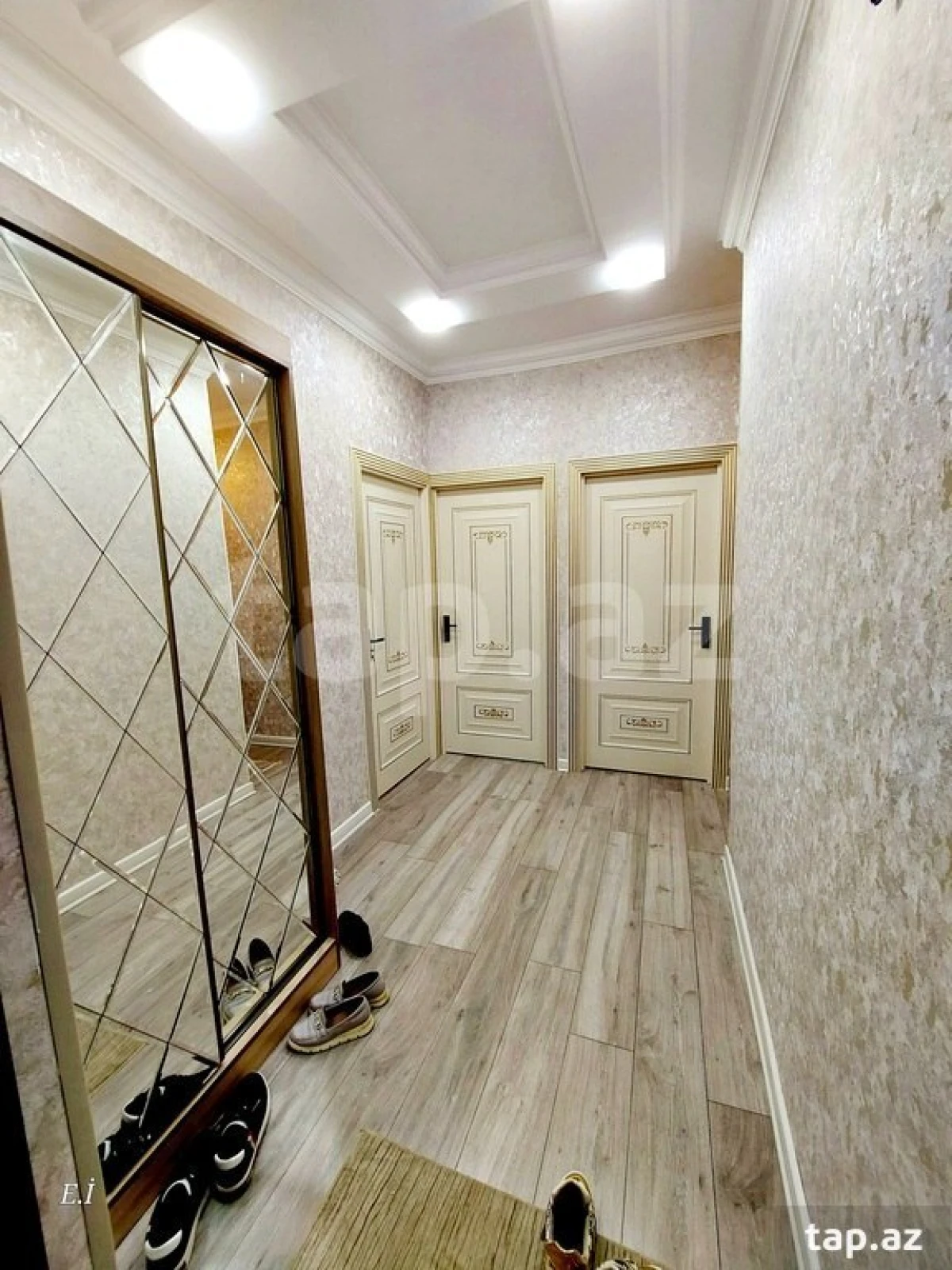 Satılır 3 otaqlı mənzil 75 m²