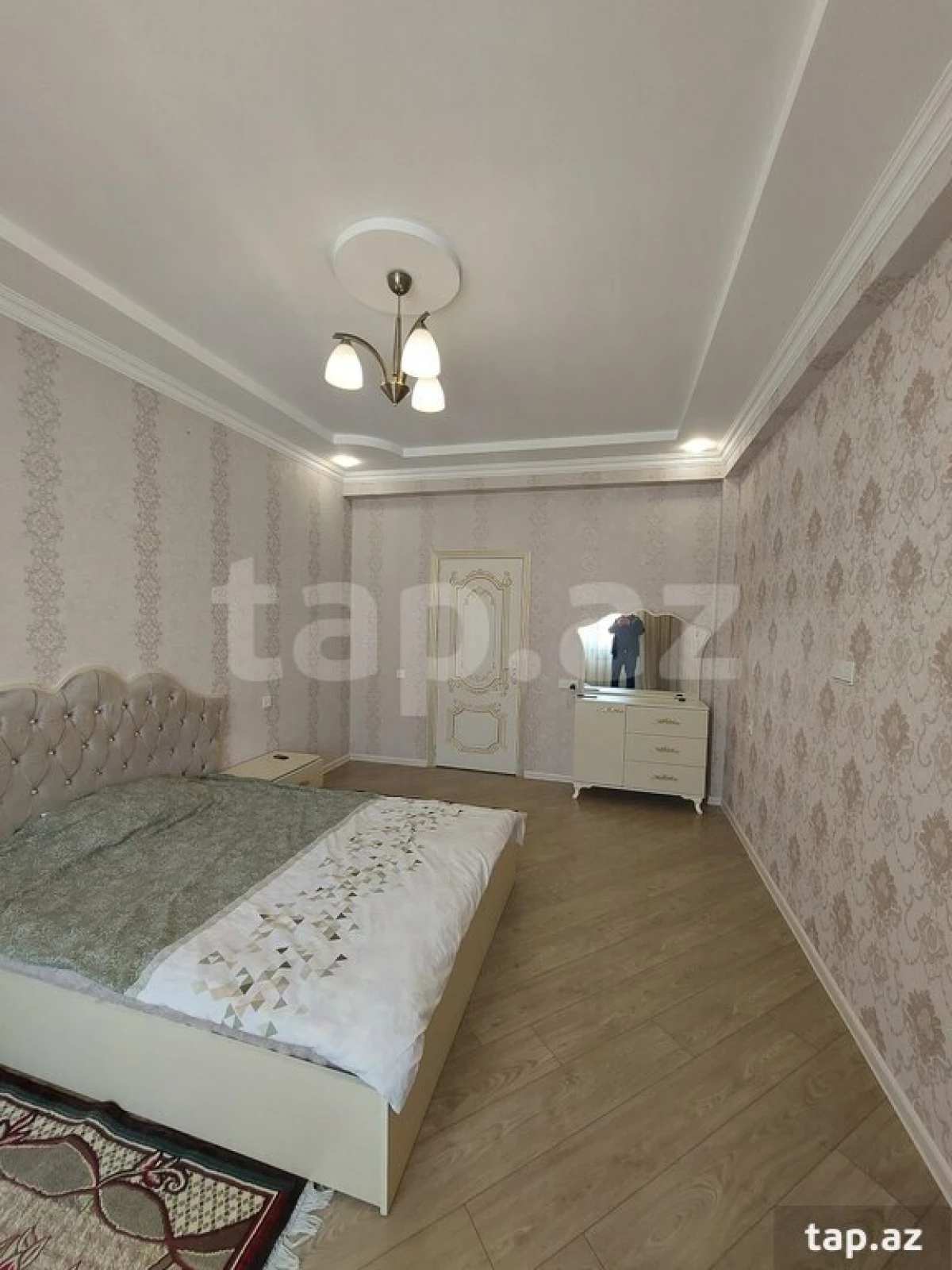 Satılır 3 otaqlı yeni tikili 134 m²