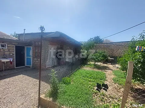 Satılır 4 otaqlı həyət evi 400 m² — Gəncə 4 otaq 400.00 m²