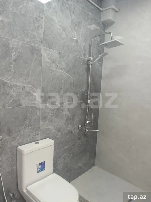 Satılır 2 otaqlı yeni tikili 74 m²