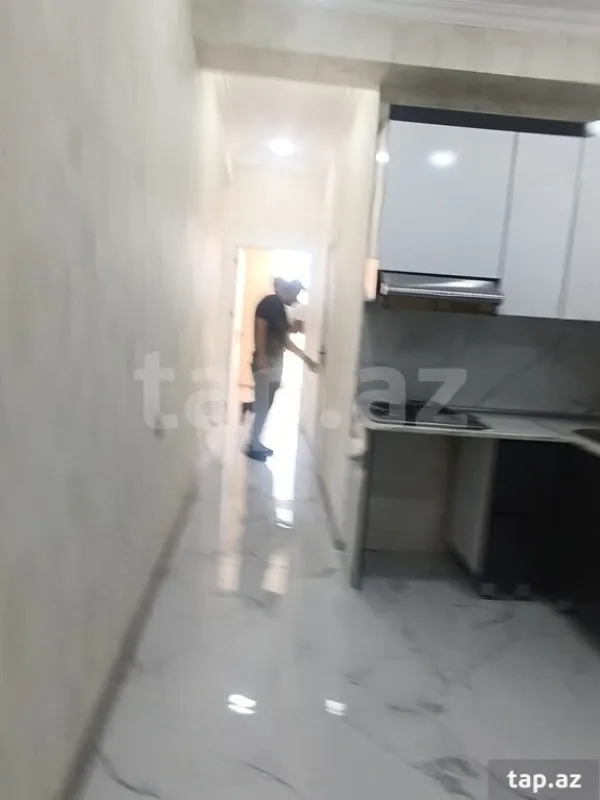 Satılır 2 otaqlı yeni tikili 74 m²