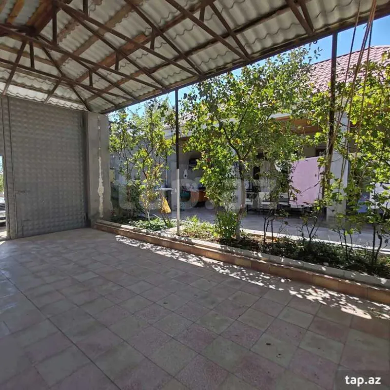 Satılır 3 otaqlı həyət evi
