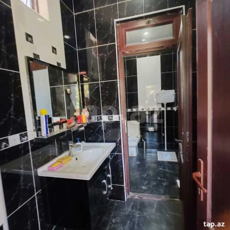 Satılır 3 otaqlı həyət evi