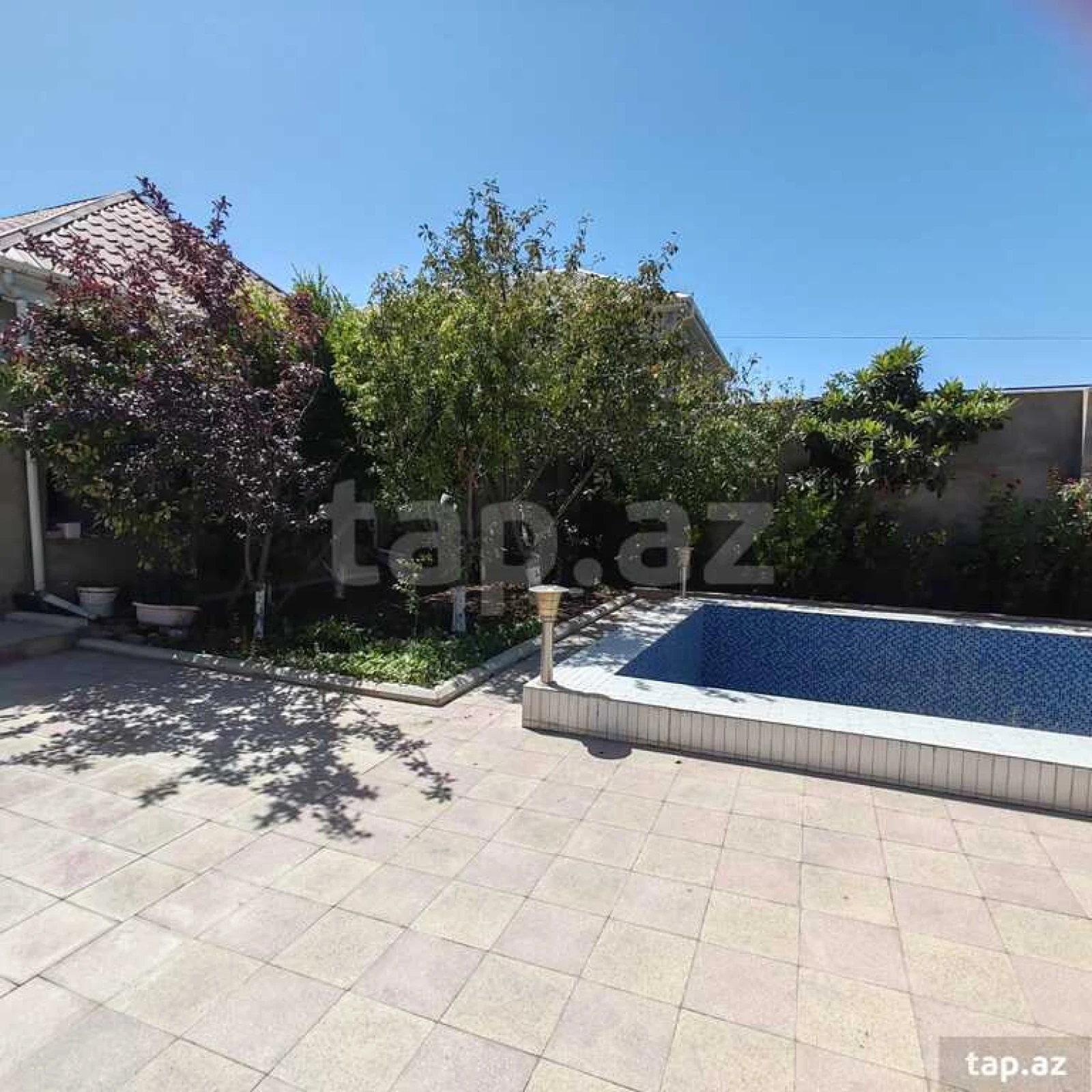 Satılır 3 otaqlı həyət evi