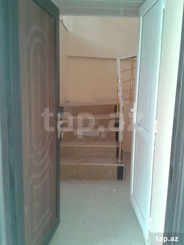 Satılır 3 otaqlı həyət evi