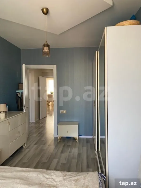 Kirayə verilir 3 otaqlı yeni tikili 120 m²