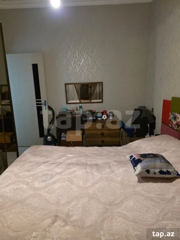 Satılır 3 otaqlı həyət evi