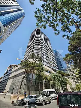 Kirayə verilir 3 otaqlı yeni tikili 120 m² — Bakı 3 otaq 120.00 m²