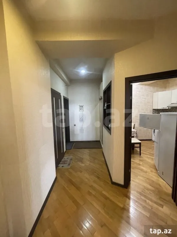 Kirayə verilir 2 otaqlı yeni tikili 65 m²