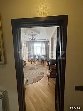 Kirayə verilir 2 otaqlı yeni tikili 65 m²