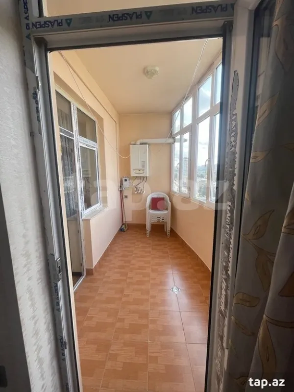 Kirayə verilir 2 otaqlı yeni tikili 65 m²