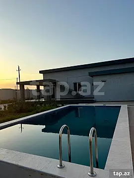 Kirayə verilir 4 otaqlı həyət evi