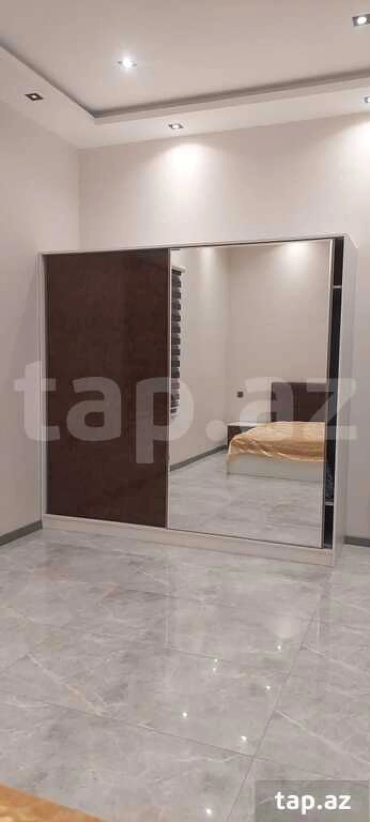 Kirayə verilir 4 otaqlı həyət evi