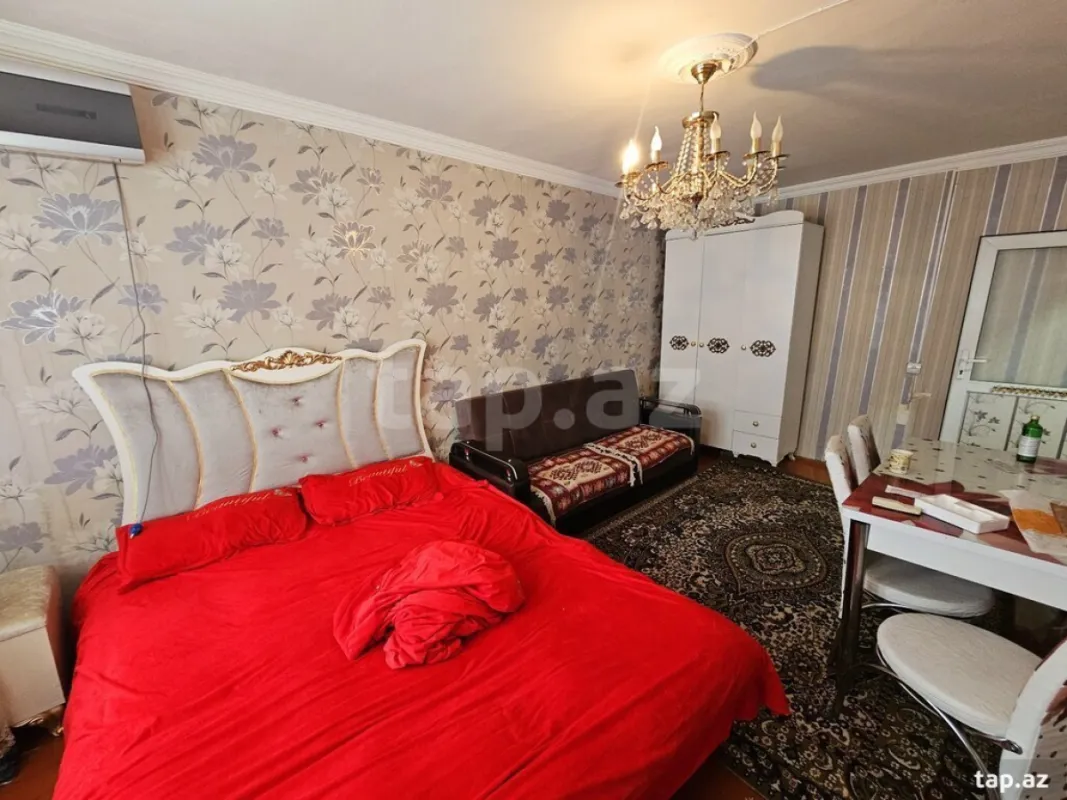 Satılır 1 otaqlı mənzil 30 m²