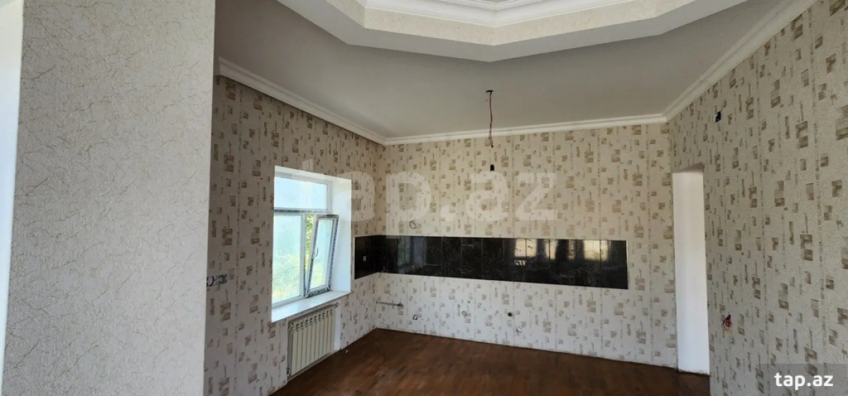 Satılır 4 otaqlı həyət evi