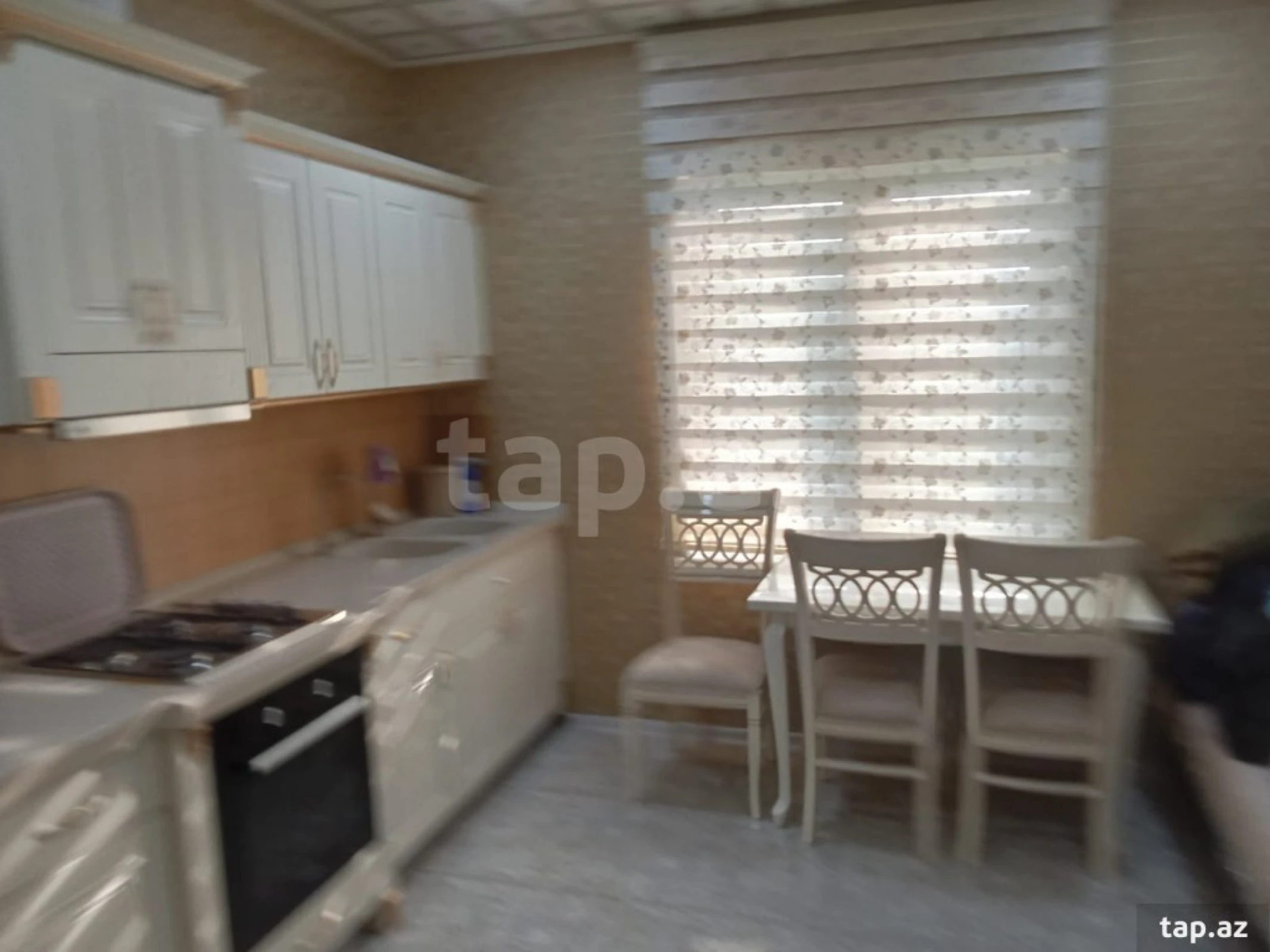 Kirayə verilir 4 otaqlı həyət evi